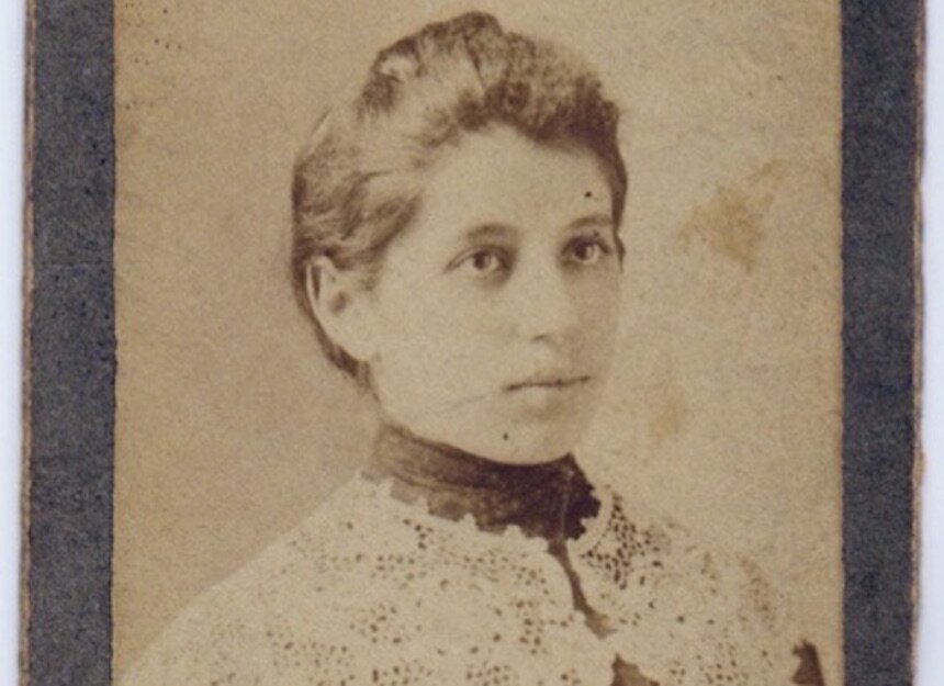 Image of The Story of Rosa Puron article