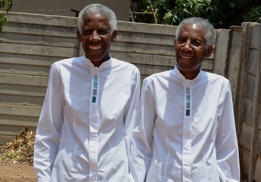 Image of Twin Grandmothers article